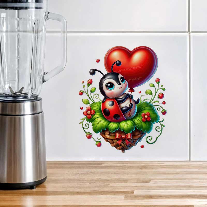 Cute Ladybug Wall Sticker Baby - Baby Nursery Panelling recension och pris