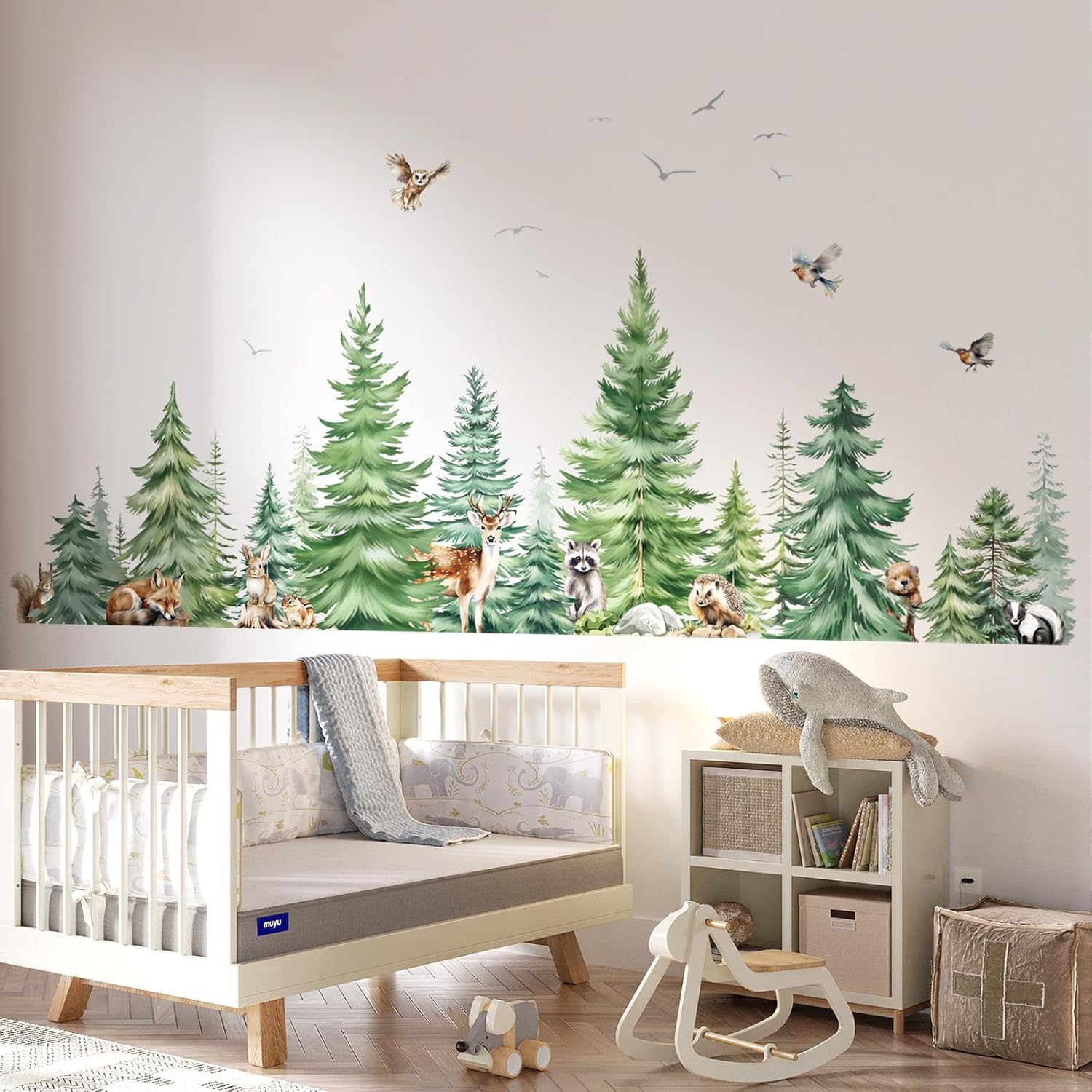 Large Watercolor Pine Tree Ani - Baby Nursery Panelling recension och pris